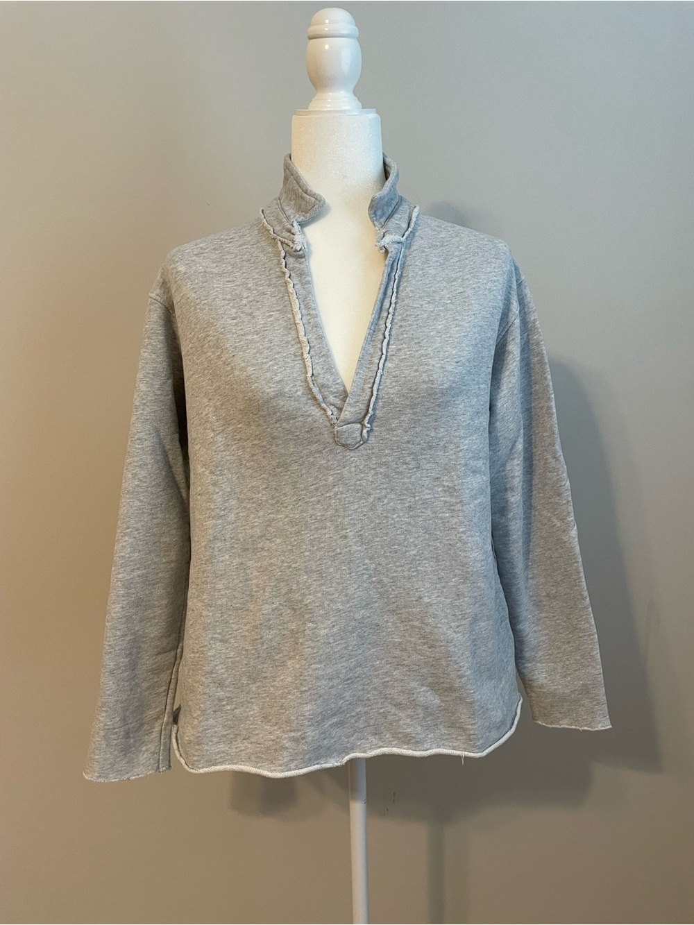Frank & Eileen Heathered Light Gray Patrick Popover Sweater in triple terry